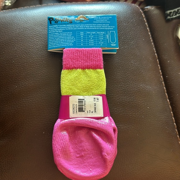 PAWKS Anti Slip Socks For Your Dog - Picture 2 of 5